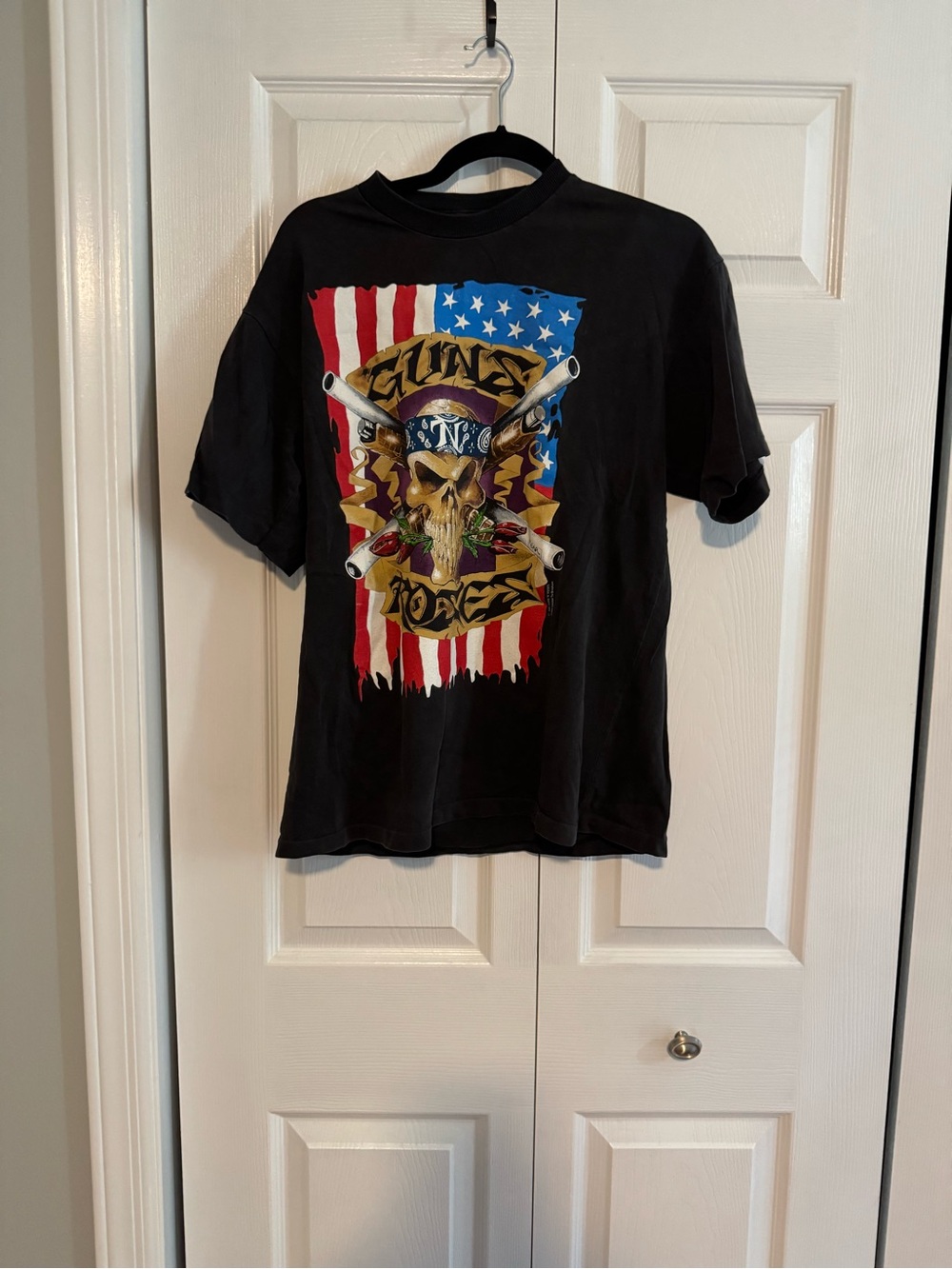 Vintage Guns N' Roses Black Graphic Band Tee with American Flag Skull